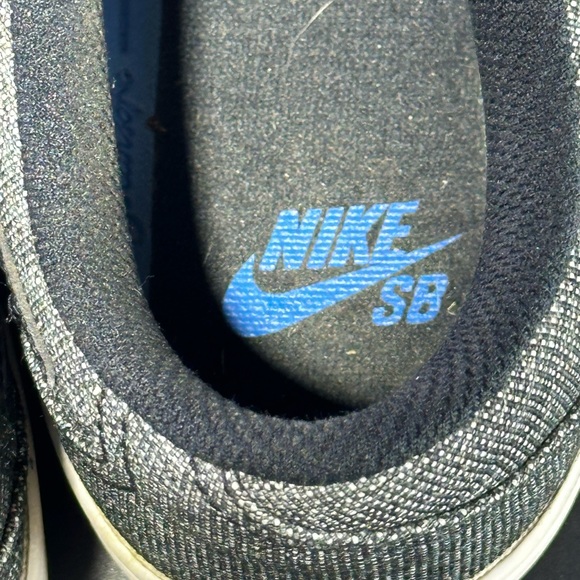 Nike SB Check Solar 843896-004 Gray Running Shoes Sneakers Size 7 - Picture 4 of 5